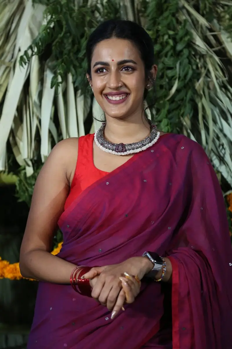 Niharika Konidela Stills in Violet Saree Sleeveless Orange Blouse